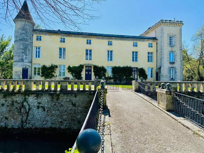 Maison de campagne pour 15 personnes, avec vue ainsi que piscine et jardin à Saint-Sulpice-et-Cameyrac - 3