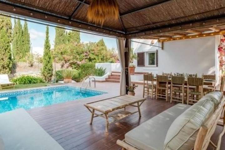 Villa pour 9 personnes, avec Piscine à Roca Llisa