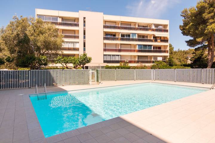 Gîte pour 2 personnes, avec balcon et piscine dans Canet-Plage - 3