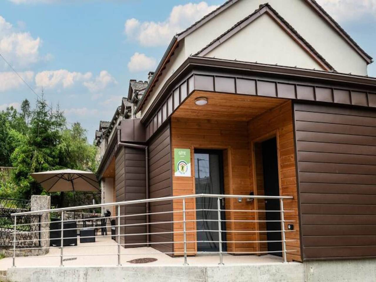 Appartement entier, Gמte de France 6 personnes in Rieutort-de-Randon, Région de Mende