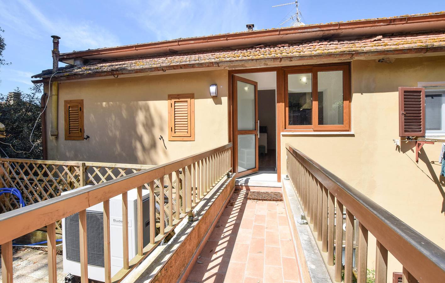 Geheel vakantieappartement, Appartement met zeezicht, A/C, WiFi & Parkeerplaats | 600m naar Gavorrano in Gavorrano, Provincie Grosseto