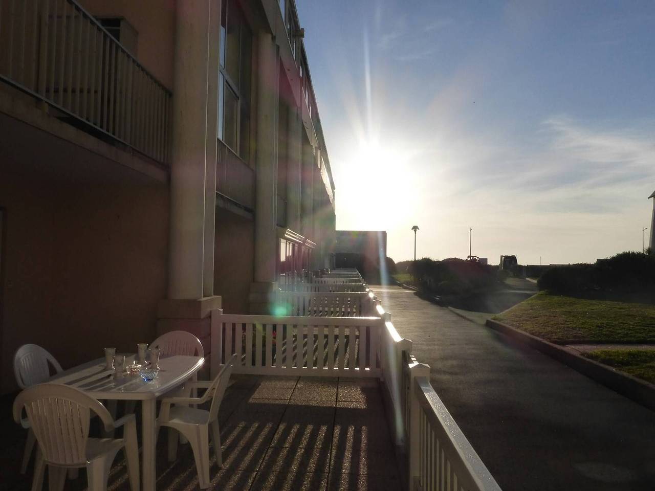 Appartement entier, Appart 2 pièces terrasse fermée proche plage in Saint-Hilaire-de-Riez, Vallée de la Loire
