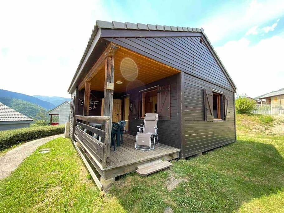 Chalet cosy avec piscine dans la résidence Ignaux - Ax les thermes in Ignaux, Pyrénées