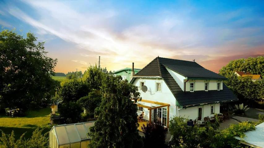 Ferienwohnung für 2 Personen, mit Terrasse und Garten sowie Pool und Ausblick in Loitz