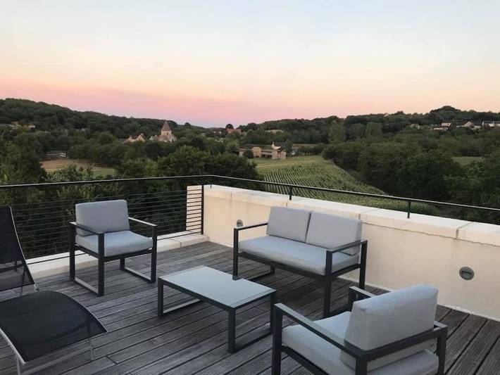 Location de vacances pour 6 personnes, avec terrasse ainsi que piscine et jardin à La Cassagne - 2