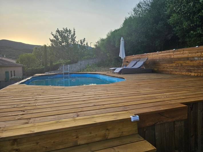 Maison de vacances pour 8 personnes, avec Terrasse ainsi que Jardin et Piscine