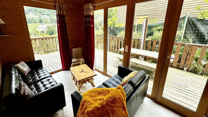 Chalet pour 11 personnes, avec terrasse à Mont-Dore - 2