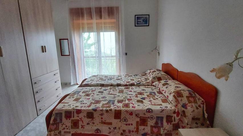 Casa vacanza per 3 persone, con Balcone e Giardino nonché Panorama a Ogliastro Cilento