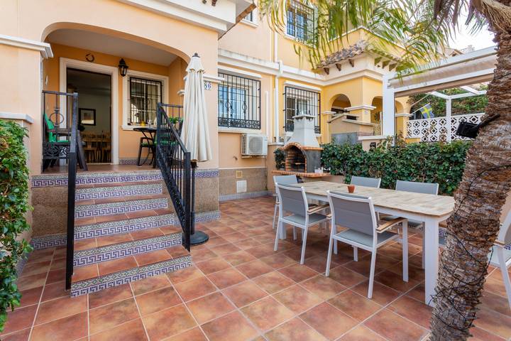 Ferienhaus für 6 Personen, mit Garten und Kinderpool in Torrevieja - 3