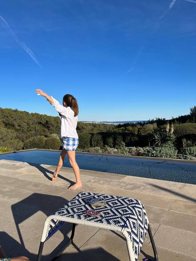 Maison d’hôte pour 3 personnes, avec jacuzzi ainsi que piscine et jardin à Roquefort-les-Pins - 2