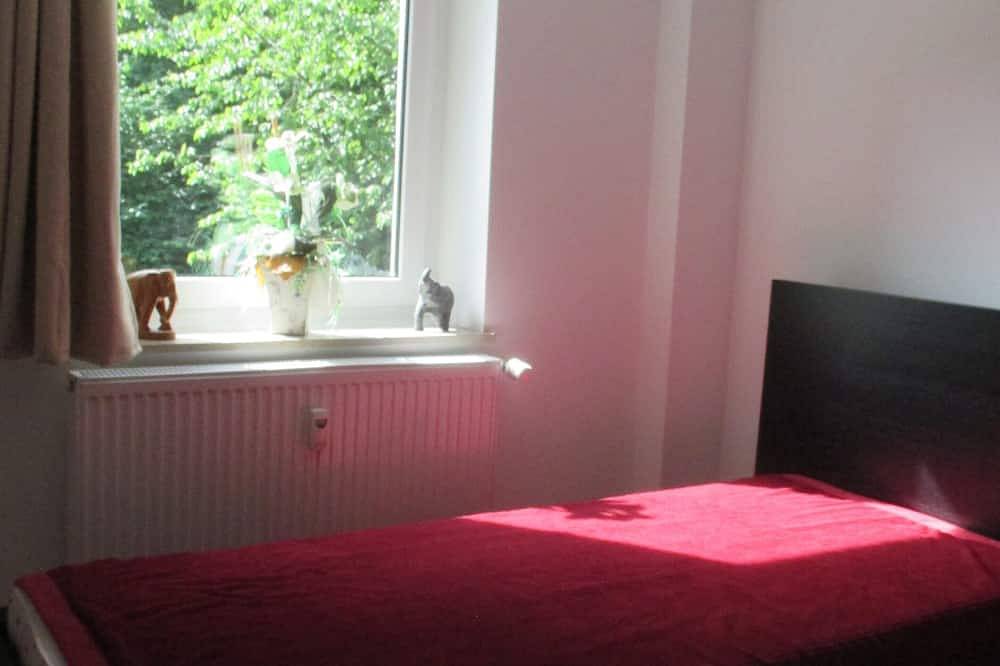 Ganze Wohnung, Zwischen Bochum und Dortmund  Gemütliche Fewo für 3 Personen haustierfreundlich in Bochum, Ruhrgebiet