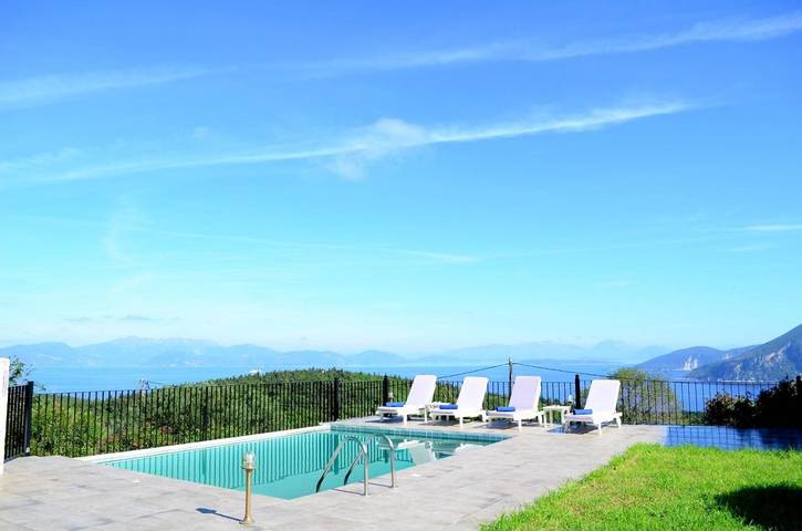 Villa για 6 άτομα, με Μπαλκόνι και Κήπο καθώς και Πισίνα και Θέα στο Φισκάρδο