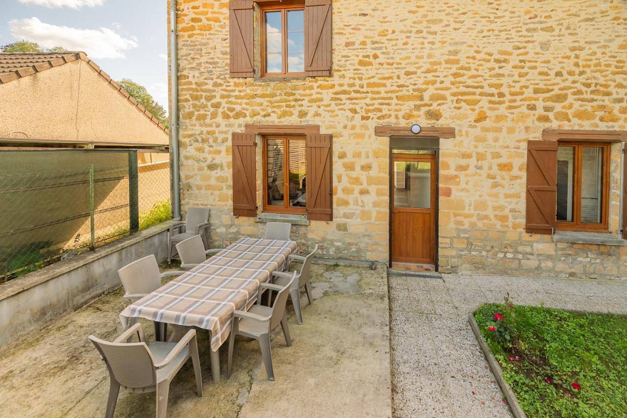Gîte de la Louvière - maison de campagne in Grandpré (Ardennes), Ardennes