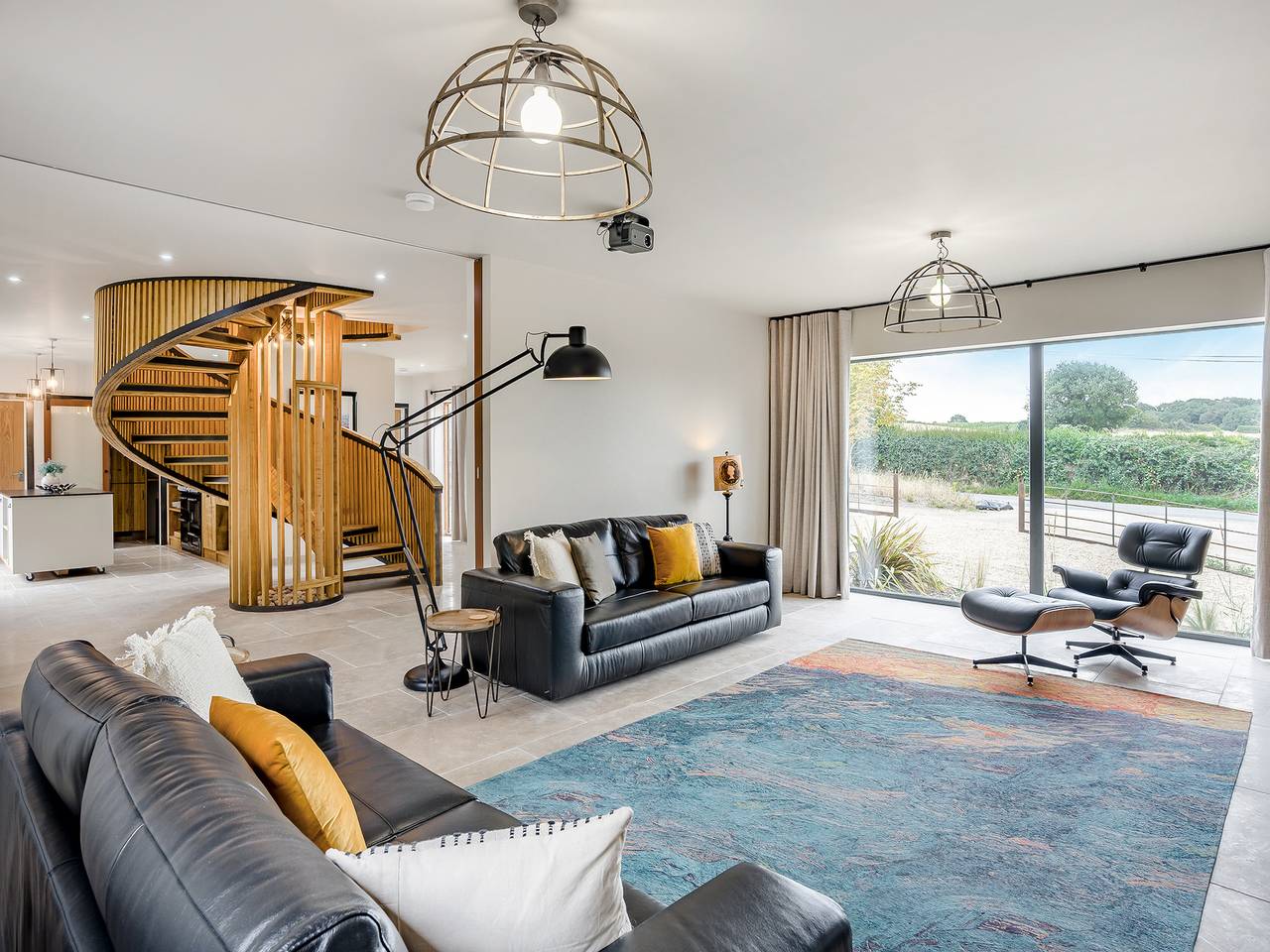 Vacation Rental for 12 Guests in Bulmer, Essex