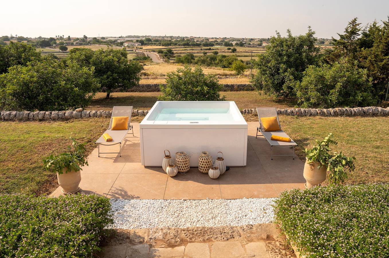 Villa Calicanto con jacuzzi riscaldata in Modica, Province de Ragusa