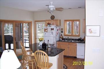 Vacation House for 8 Guests in Maine, USA, Picture 4
