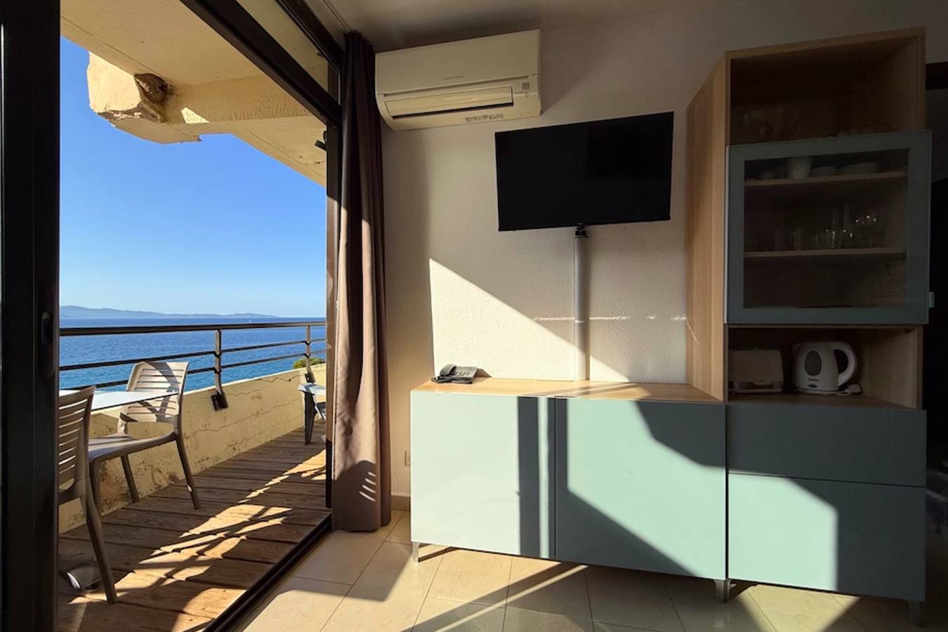 Appartement entier, Appartement vue mer sur le golf d'Ajaccio  in Ajaccio, Région d'Ajaccio