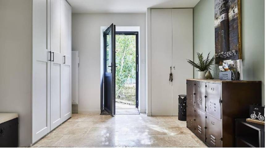 Location de vacances pour 10 personnes, avec piscine ainsi que vue et jardin à Arçais - 3