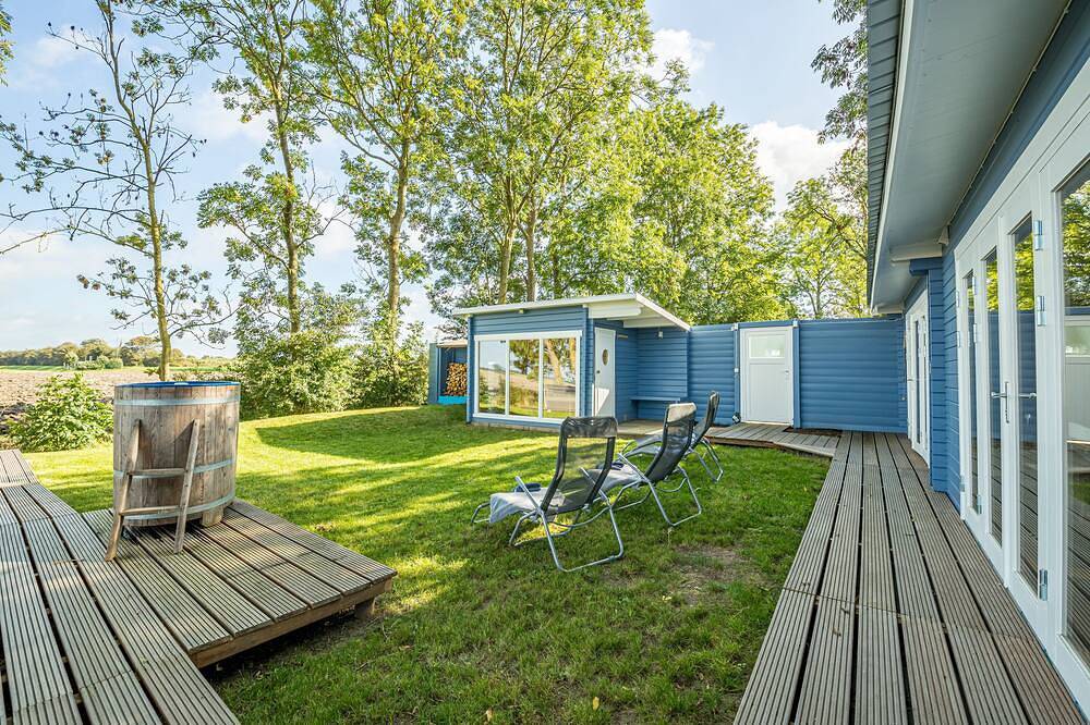 Ganze Wohnung, Ferienwohnung Segelboot - exklusive, großzügig und moderne Ausstattung in Lehe, Halbinsel Eiderstedt