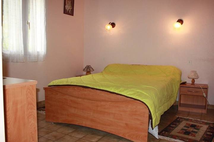 Location de vacances pour 15 personnes, avec jardin et balcon à Laruns - 2