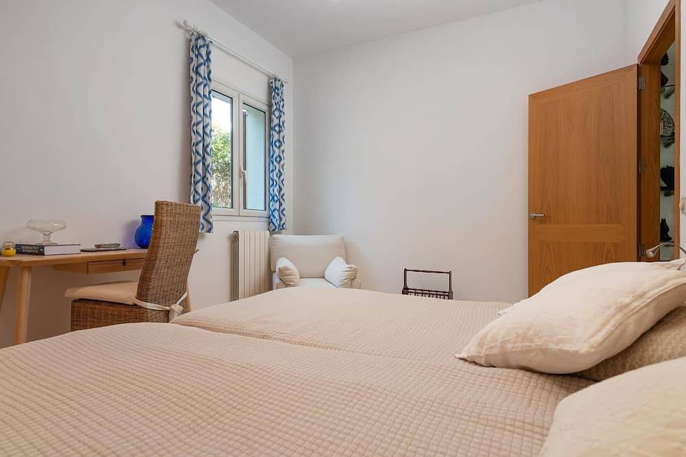 Villa Bendinat 10: A luxurious oasis in Puerto Portals, Calvia in Bendinat, Calvià
