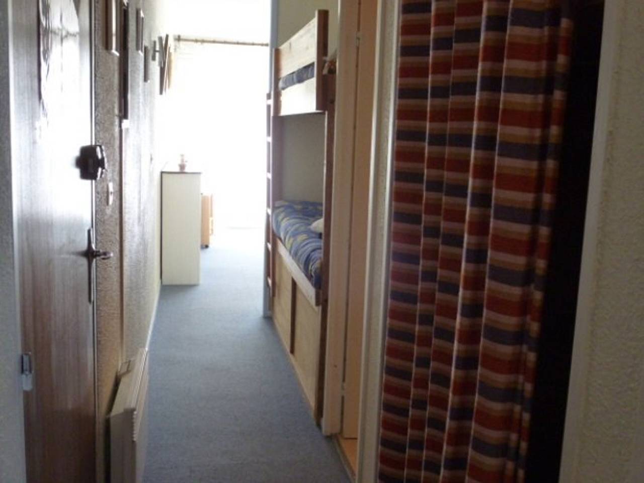 Appartement entier, Appartement cosy 6 pers, 6e étage, accès direct pistes, galerie et parking gratuit - La Pierre Saint-Martin in La Pierre Saint-Martin, Arette