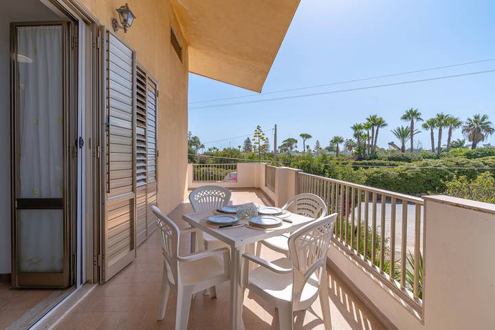 Ferienwohnung für 4 Personen, mit Balkon in San Lorenzo