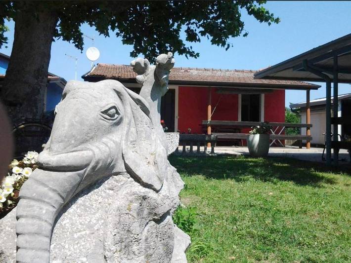 Ferienhaus für 4 Personen, mit Terrasse und Garten sowie Ausblick in Punta Sabbioni
