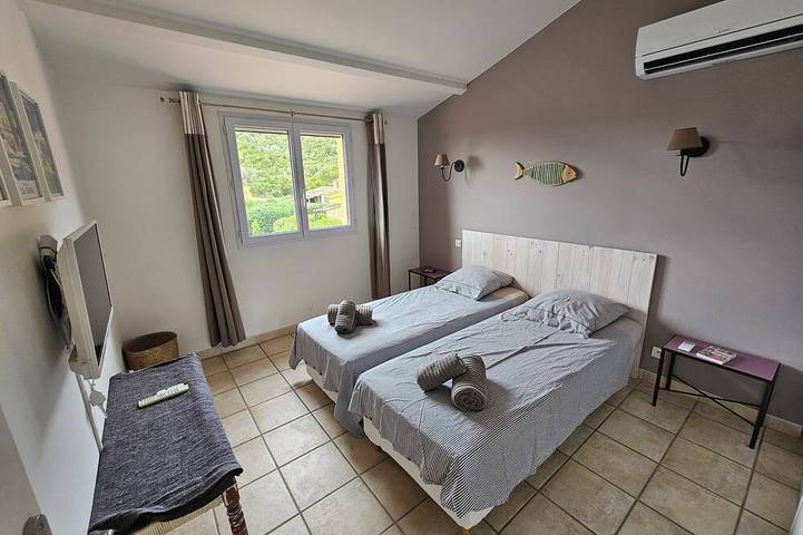 Villa mit Pool in Porto-Vecchio vor den Toren von Palombaggia - Milobeach *** in Porto-Vecchio, Sartène und Umgebung