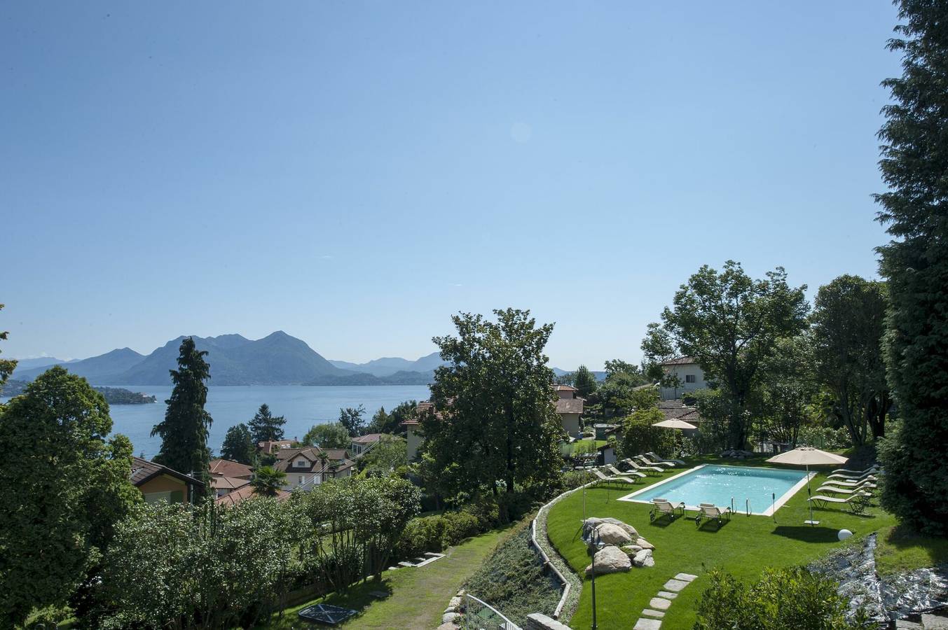 Villa Ermelinda in Baveno, Comune di Baveno