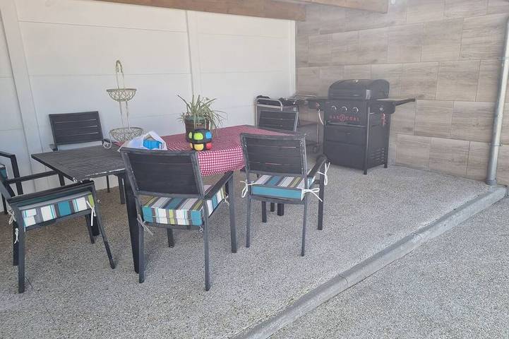 Cottage pour 6 personnes, avec jardin dans Bucquoy