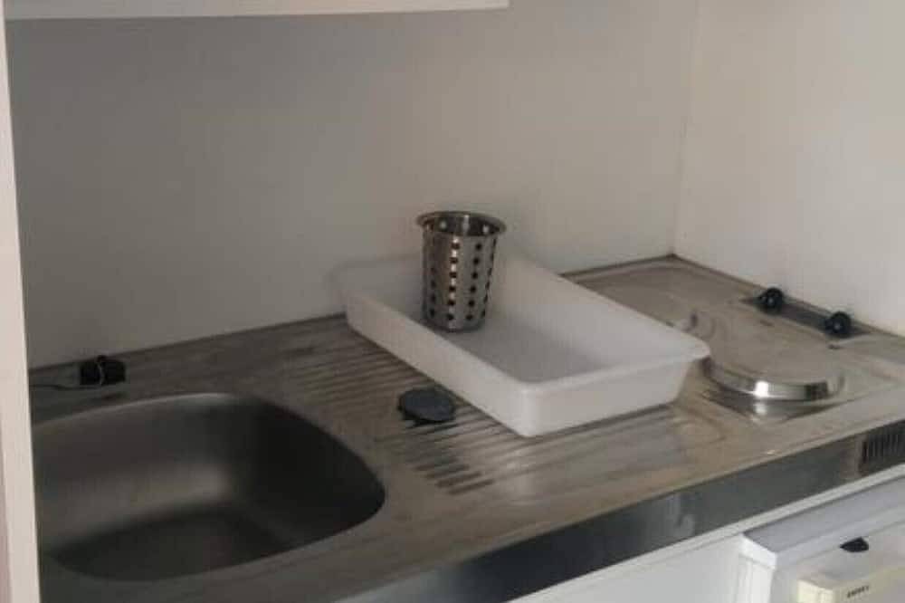 Appartement entier, Studio aménagé pour 2 pers. dans maison - A 2km des thermes de Salies-de-Béarn in Salies-de-Béarn, Béarn