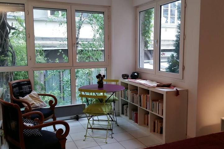 Kleines Studio in privaten grünen Gasse im Herzen von Paris in Paris, Ile de France
