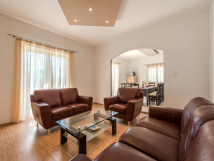 Ferienwohnung für 10 Personen, mit Garten, mit Haustier in Sukosan - 4