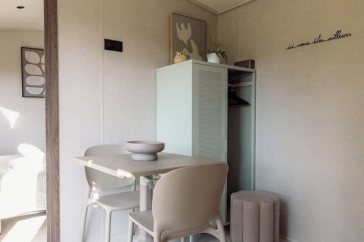 Chic Tiny House with Garden - Between Aix and Marseille in Bouc-Bel-Air, Mittelmeerküste (Frankreich)