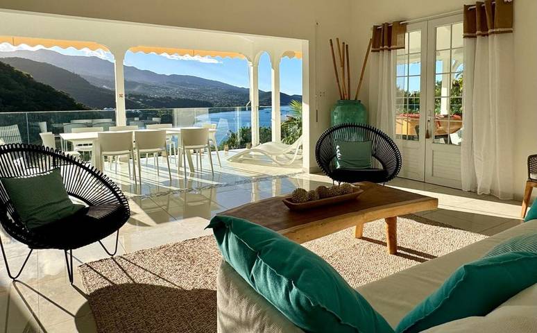 Location de vacances pour 8 personnes, avec piscine ainsi que jacuzzi et jardin dans Plage de Malendure - 2