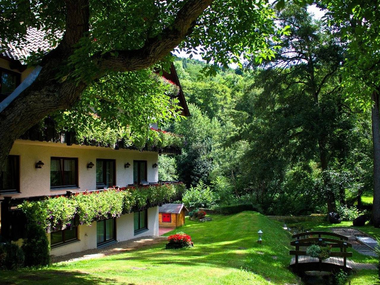 Landhotel Pfrondorfer Mühle - Doppelzimmer Komfort in Nagold, Nordschwarzwald
