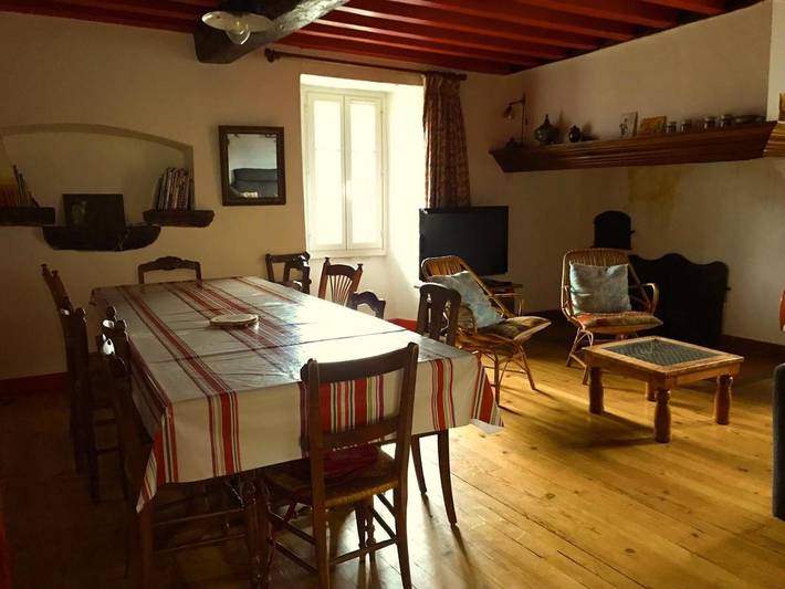 Location de vacances pour 14 personnes, avec vue et jardin à Lescun - 3