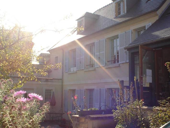 Appart’hôtel pour 4 personnes, avec Terrasse ainsi que Jardin et Vue
