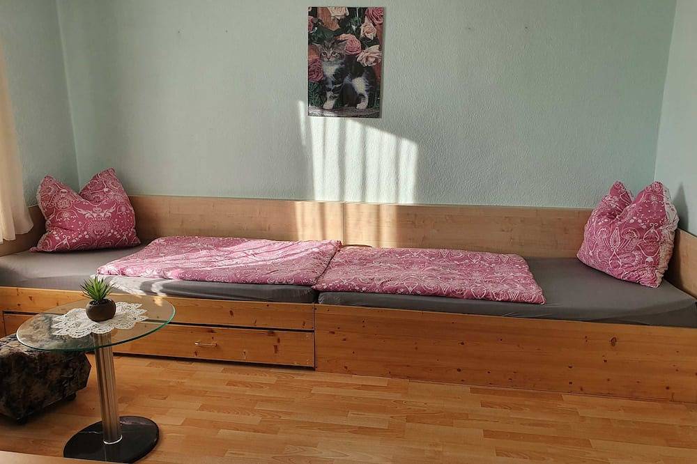 Ganze Wohnung, Ferienwohnung um Spreewald für 4 Personen - Ferienwohnung 4 Personen in Golßen, Dahme-Spreewald