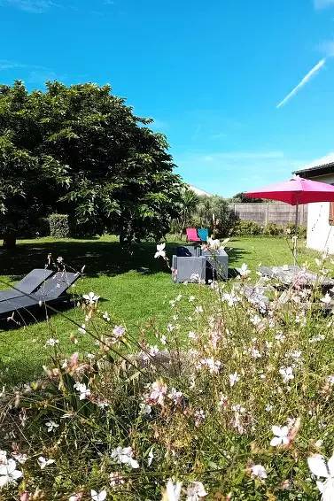 Location de vacances pour 6 personnes, avec jardin à Anneville-sur-Mer - 2