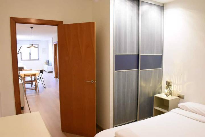 Entire apartment, Sweet Bcn Plaza Universidad in Barcelona Centre, Barcelona
