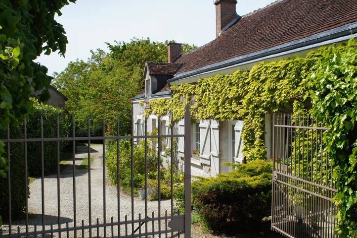 Chambre d’hôte pour 4 personnes, avec Terrasse et Jardin à Saint-Georges-sur-Cher