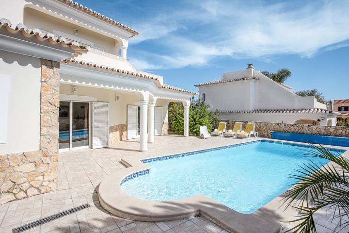 Ferienhaus für 8 Personen, mit Garten in Lagoa - 2