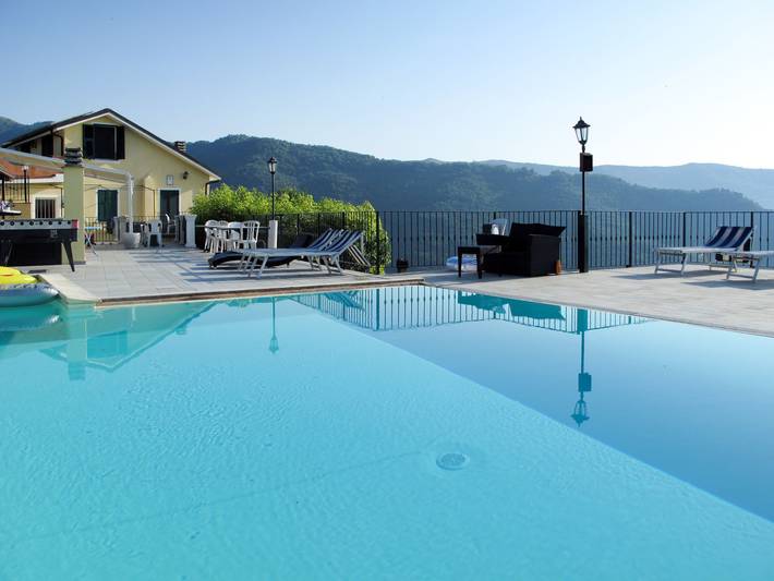 Casa vacanza per 30 persone in Liguria