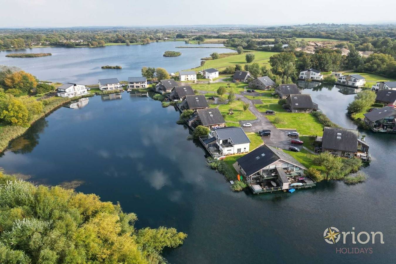 Waters Edge 04, Waterside Lodge in Gloucestershire