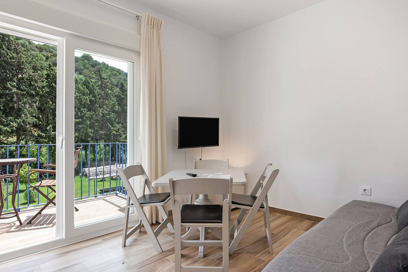 Ganze Wohnung, Ferienwohnung 'Casa de 10 - 2A' mit Bergblick, Gemeinschaftspool und Wlan in Vejer de la Frontera, Costa de la Luz