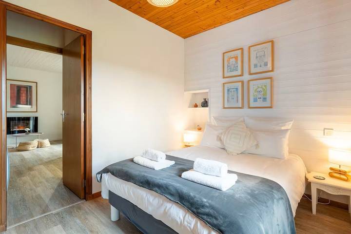 Gîte pour 4 personnes, avec terrasse ainsi que jacuzzi et jardin à Sarlat-la-Canéda - 2