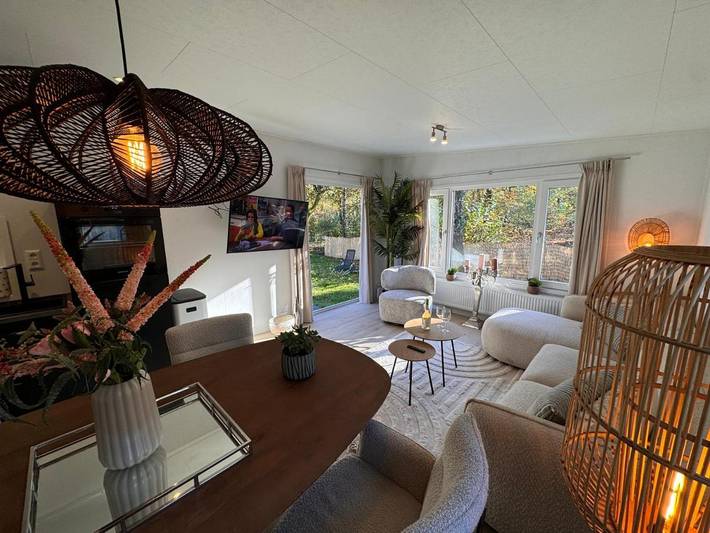 Vakantiepark voor 4 personen, with whirlpool and tuin as well as zwembad in Apeldoorn Gemeente