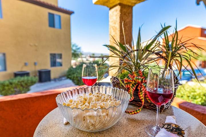 Vacation rental for 6 people, with hot tub and pool as well as balcony in Mesquite